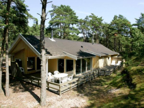 Deluxe Holiday Home In Nex With Sauna, Vester Sømarken